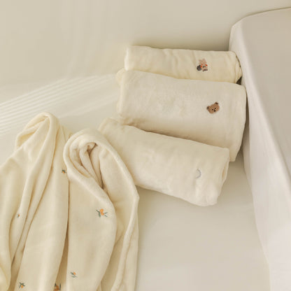 ✨ Ultra-Soft Bear Print Baby Blanket - Premium Cotton Coral Fleece