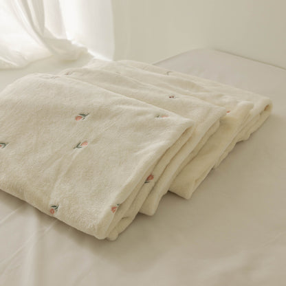✨ Ultra-Soft Bear Print Baby Blanket - Premium Cotton Coral Fleece