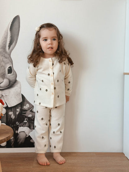 Baby Waffle Knit Lounge Set – Breathable 2-Piece Pajamas for Boys & Girls
